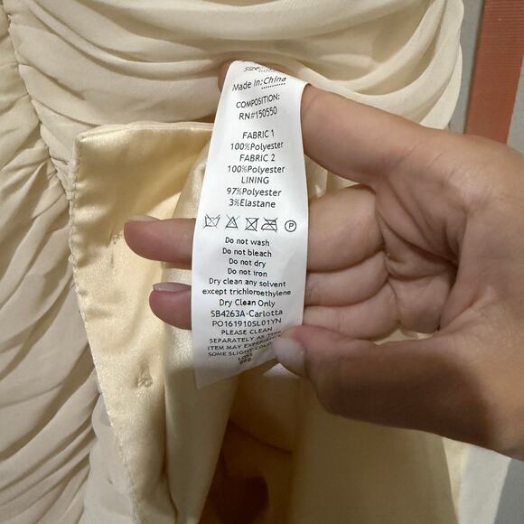 New House of CB Carlotta Dress - Picture 4 of 6